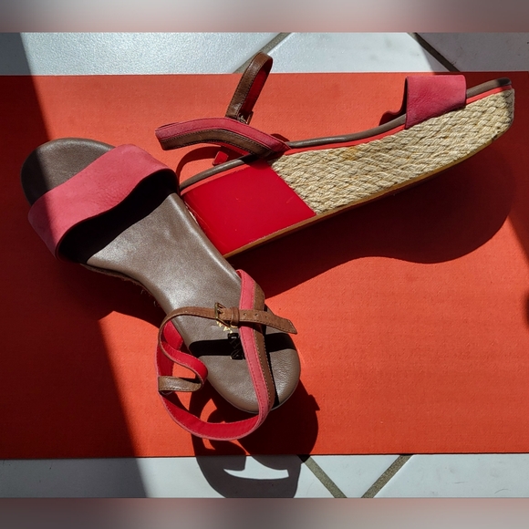 Cole Haan Red Espadrilles, 8.5 - Picture 8 of 15